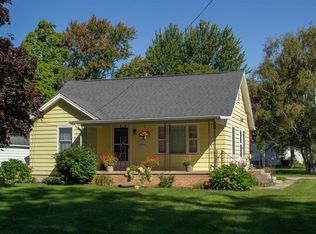 151 E Cottage Ave, Shepherd, MI 48883