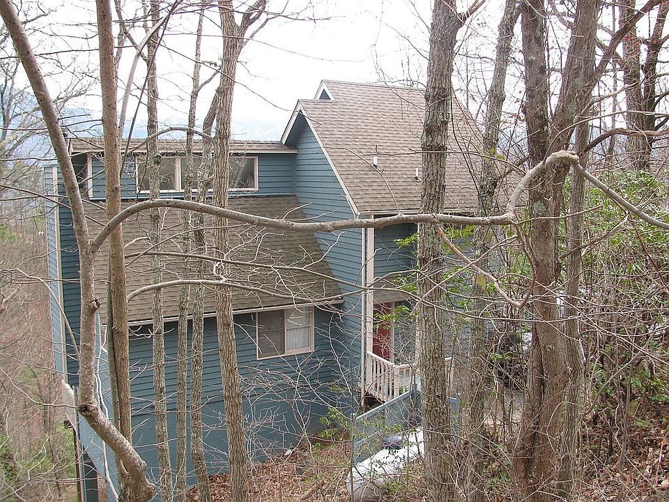 1st image of 907 Wiley Oakley Dr