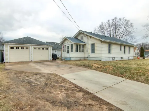 1821 Hogeboom Avenue, Eau Claire, WI 54701