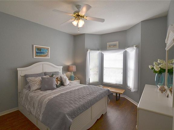 3rd image of 4428 Waterford Dr