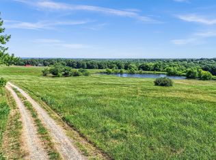 1200 County Road 1215, Savoy, TX 75479