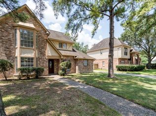 12007 Autumn Creek Dr, Houston, TX 77070