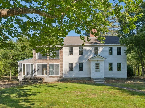 92 US Route 1, Falmouth, ME 04105