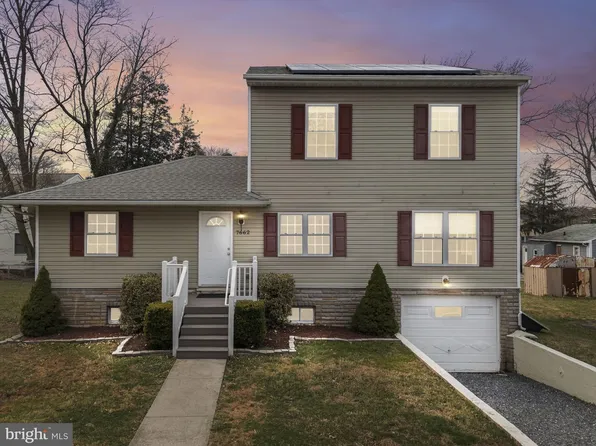 7662 Pine Haven Dr, Pasadena, MD 21122