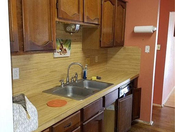 2nd image of 2103 Wagongap Dr