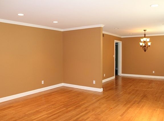 4th image of 1110 Sharingbrook Dr