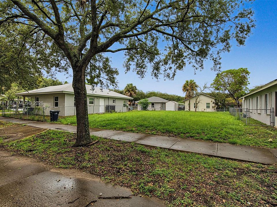 1st image of 13143 SW 245th St