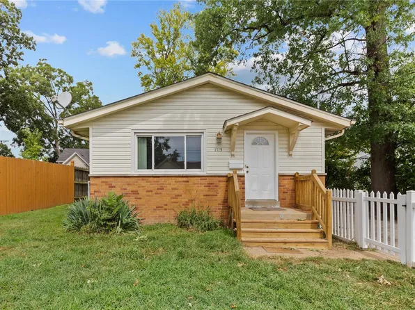 7115 Lanham Ave, Saint Louis, MO 63143