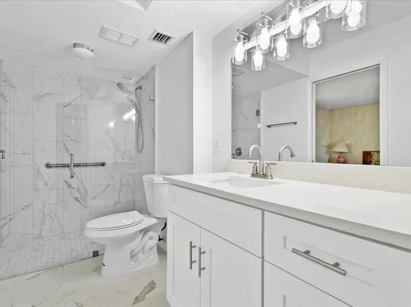 825 Egret Circle #102, Delray Beach, FL 33444