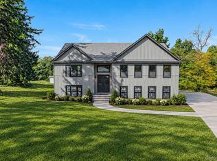 425 Sheafe Rd, Wappingers Falls, NY 12590