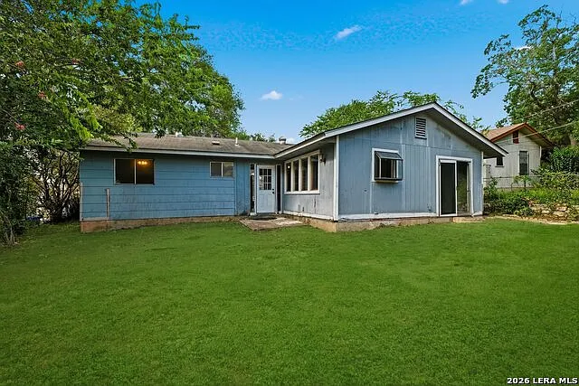 4515 Clear Spring Dr — Photo 18