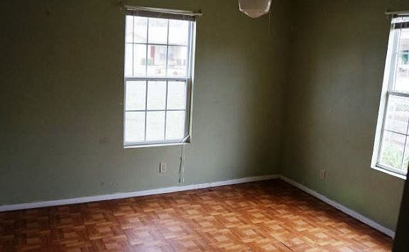 4th image of 7716 Longfield Dr