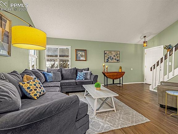 3rd image of 512 Harvest Moon Rd