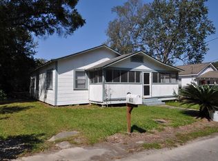 411 N Steele Ave, Picayune, MS 39466