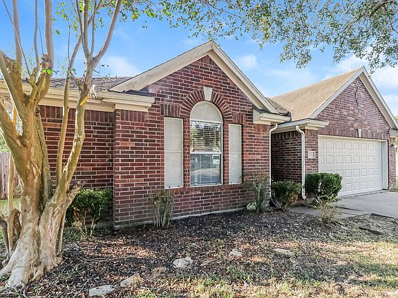 3rd image of 5139 Chase Park Cir