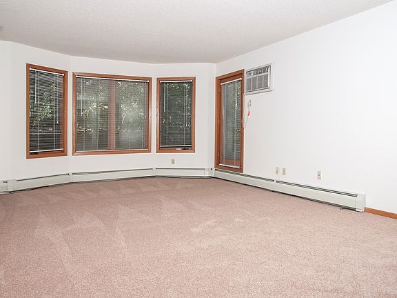 3rd image of 5400 Vernon Ave S #346