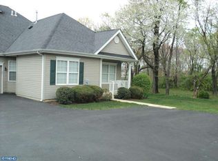 9 Liberty Dr, Bensalem, PA 19020