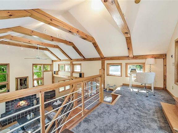 5th image of 57 Stonegate Ct