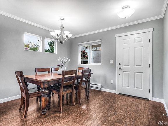 5th image of 9513 Hancock Ave SE Unit 33
