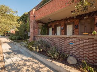134 W Villa St, Pasadena, CA 91103