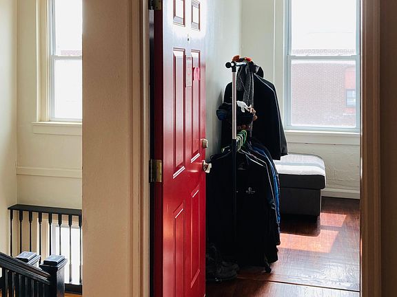 4th image of 101 E Harrison St APT 7