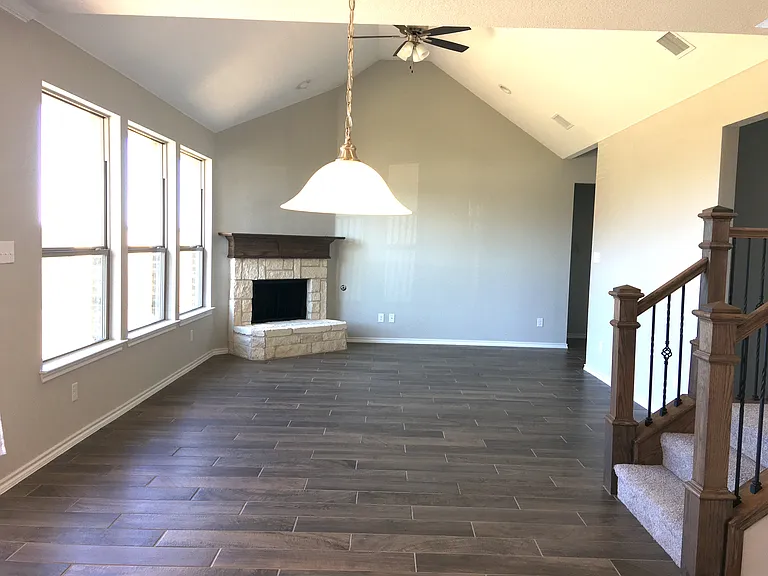601 Long Prairie Dr — Photo 10