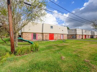 521 Spring Dr APT 4, Pasadena, TX 77504