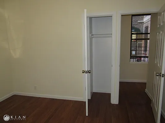 Rented by Kian Realty | media 27