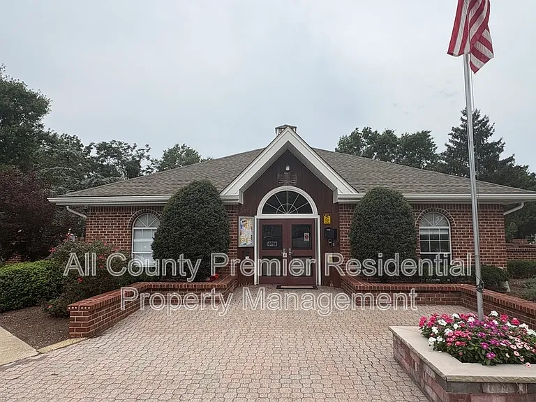 3605 Pinhorn Dr — Photo 17