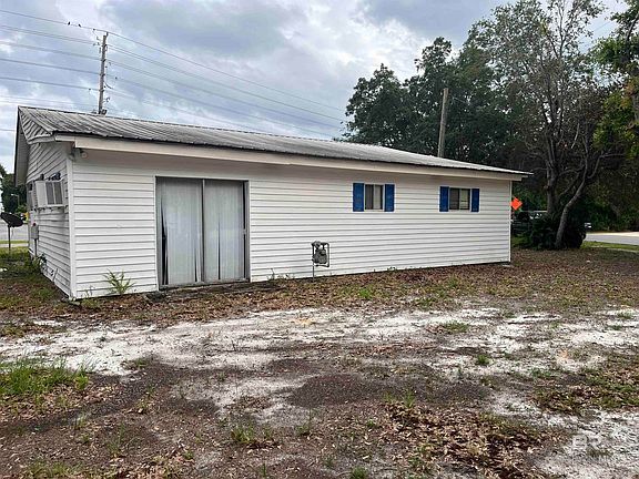 2nd image of 29587 Canal Rd