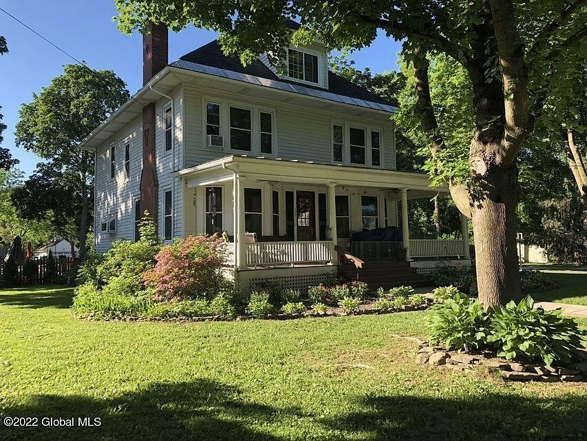 252 Main St, Schoharie, NY 12157 Zillow