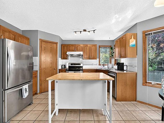 5th image of 228 E Arbour Ridge Way NW