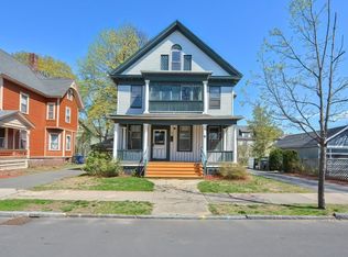 70 Amherst St, Springfield, MA 01109