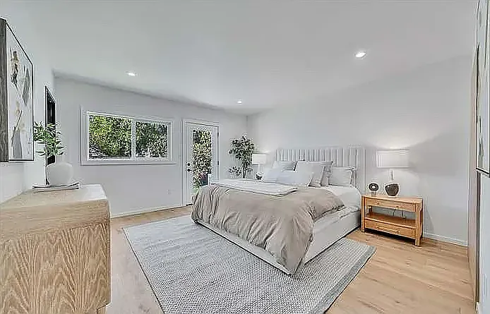 959 Worcester Ave — Photo 14