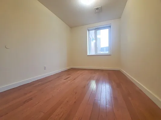 Rented by Doorway NYC, LLC | media 23