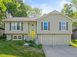 8105 N Everton Ave, Kansas City, MO 64152