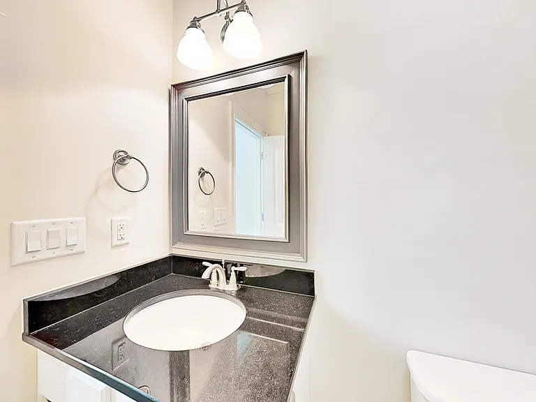 1203 Virginia Park Dr NE — Photo 12