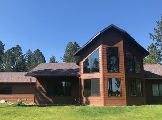 12140 Laramie Trl, Custer, SD 57730