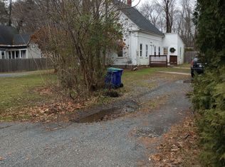 (Undisclosed Address), Rockland, MA 02370