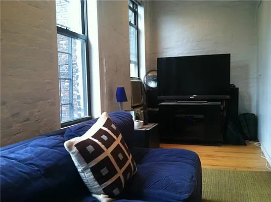 Rented by Living New York | media 9