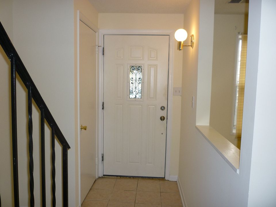 Entry Foyer