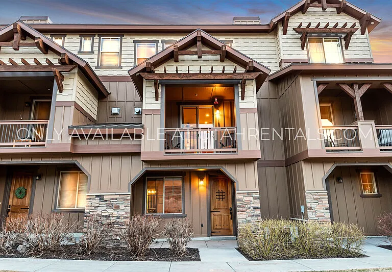 13412 N Alexis Dr — Photo 40