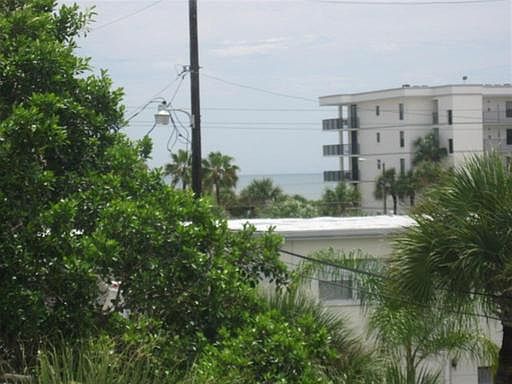 4th image of 405 Tyler Ave APT 304