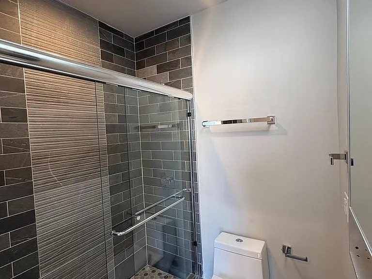1005 N Marshall St #3 — Photo 7