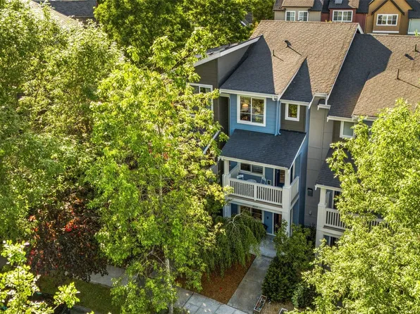 2852 S Nevada Street, Seattle, WA 98108