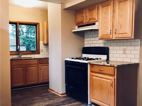 4th image of 555 Keenan Ave