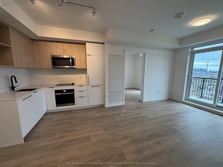 1185 Dupont St #1609 — Photo 6