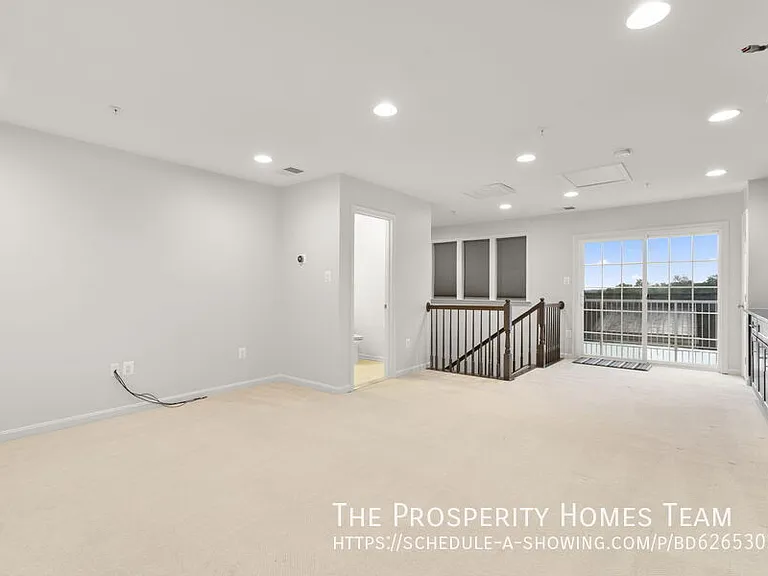 7207 Barry Ln — Photo 28
