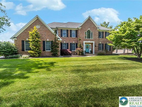 2nd image of 230 Hopewell Dr
