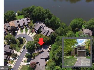 2262 Cedar Cove Ct, Reston, VA 20191